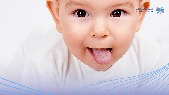 شكل-فطريات-الفم-عند-الرضع